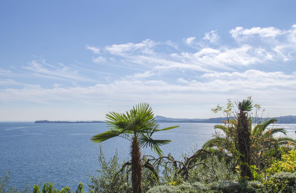 Hotel Villa Florida & Suite Apartments Gardone Riviera Extérieur photo